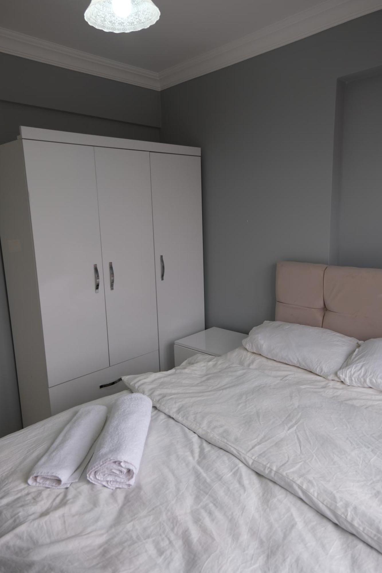 Cam Apartment